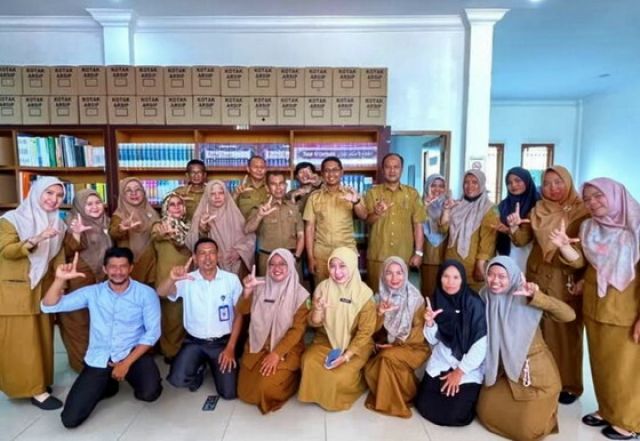 Wakil Bupati Rohil Kunjungi Dinas Perpustakaan dan Kearsipan 