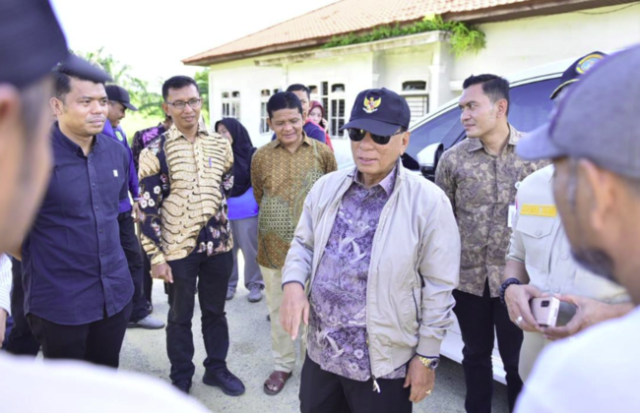 Bupati Rohil H. Bistamam Tinjau Eks Terminal Bus Bagan Batu, Bahas Rencana Alih Fungsi dan Pembangunan Infrastruktur